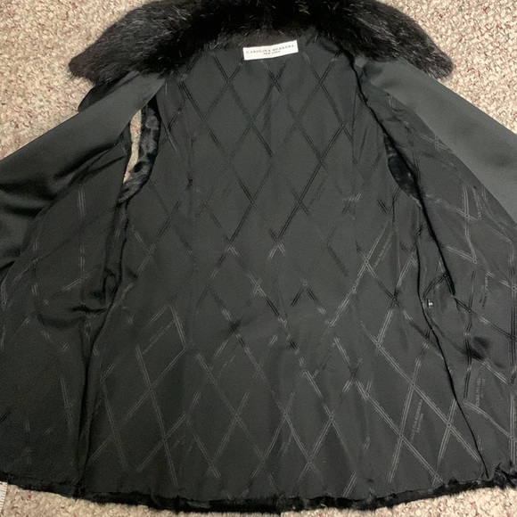 Carolina Herrera fur vest - Picture 10 of 13